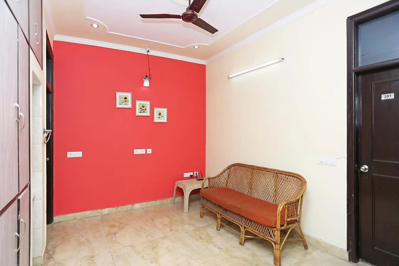 Oyo 7967 Near Medanta Hotel Gurgaon